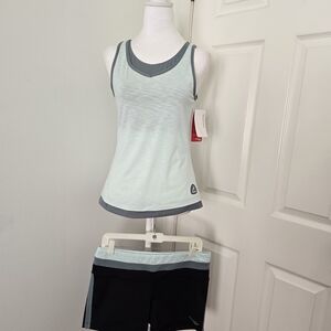 Saucony 2 Pc.Texture Tank Top Sz. (Med)/Cha Cha Tight Short Sz. (Lg) Mint Gray/